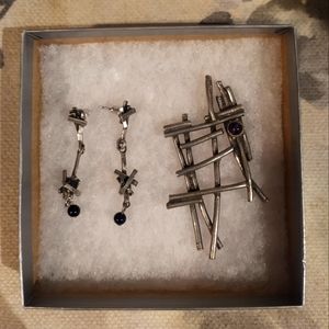 Japanese Boutique Pendant and Earring Set
